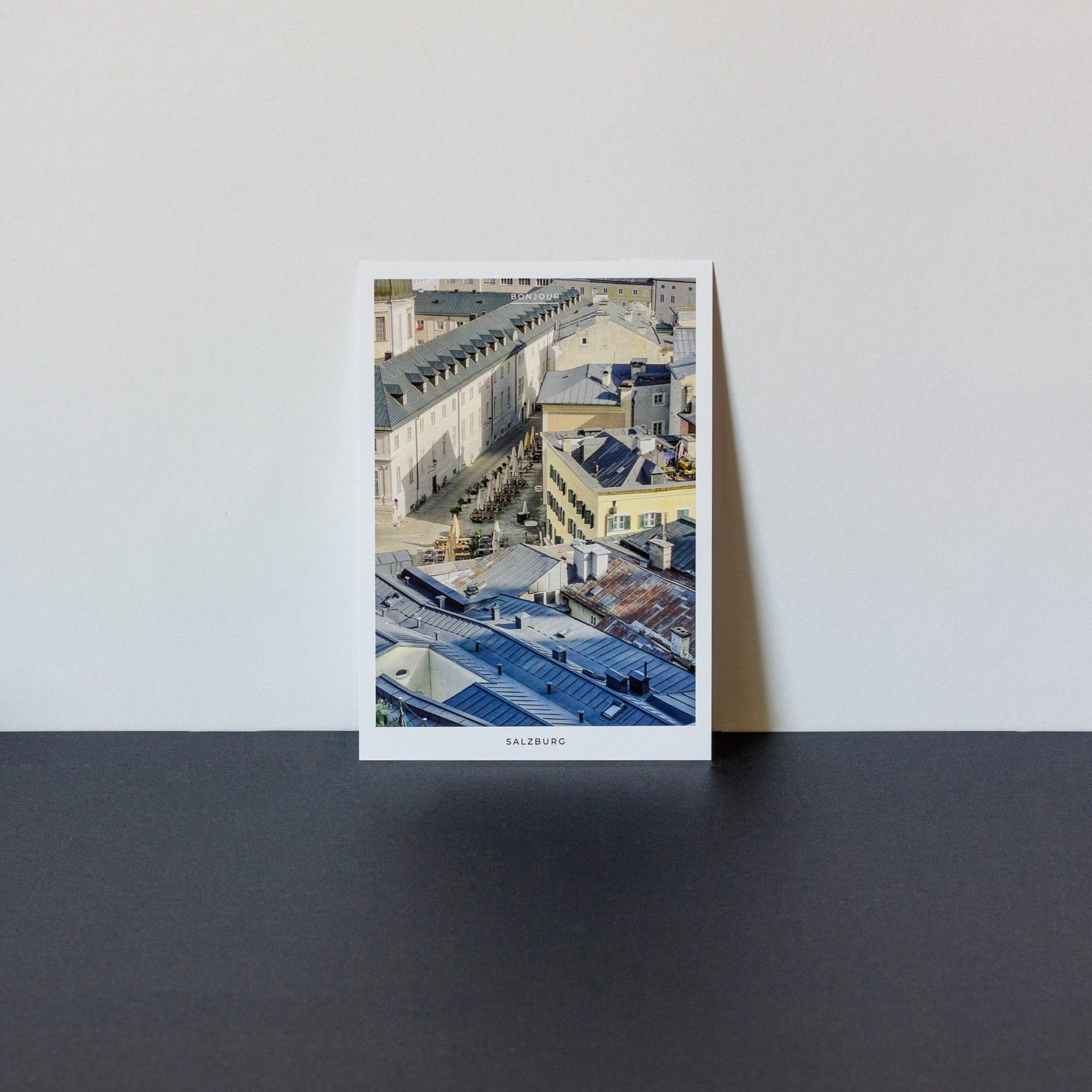 Postkarte BONJOUR SALZBURG – Blick von Kapuzinerberg