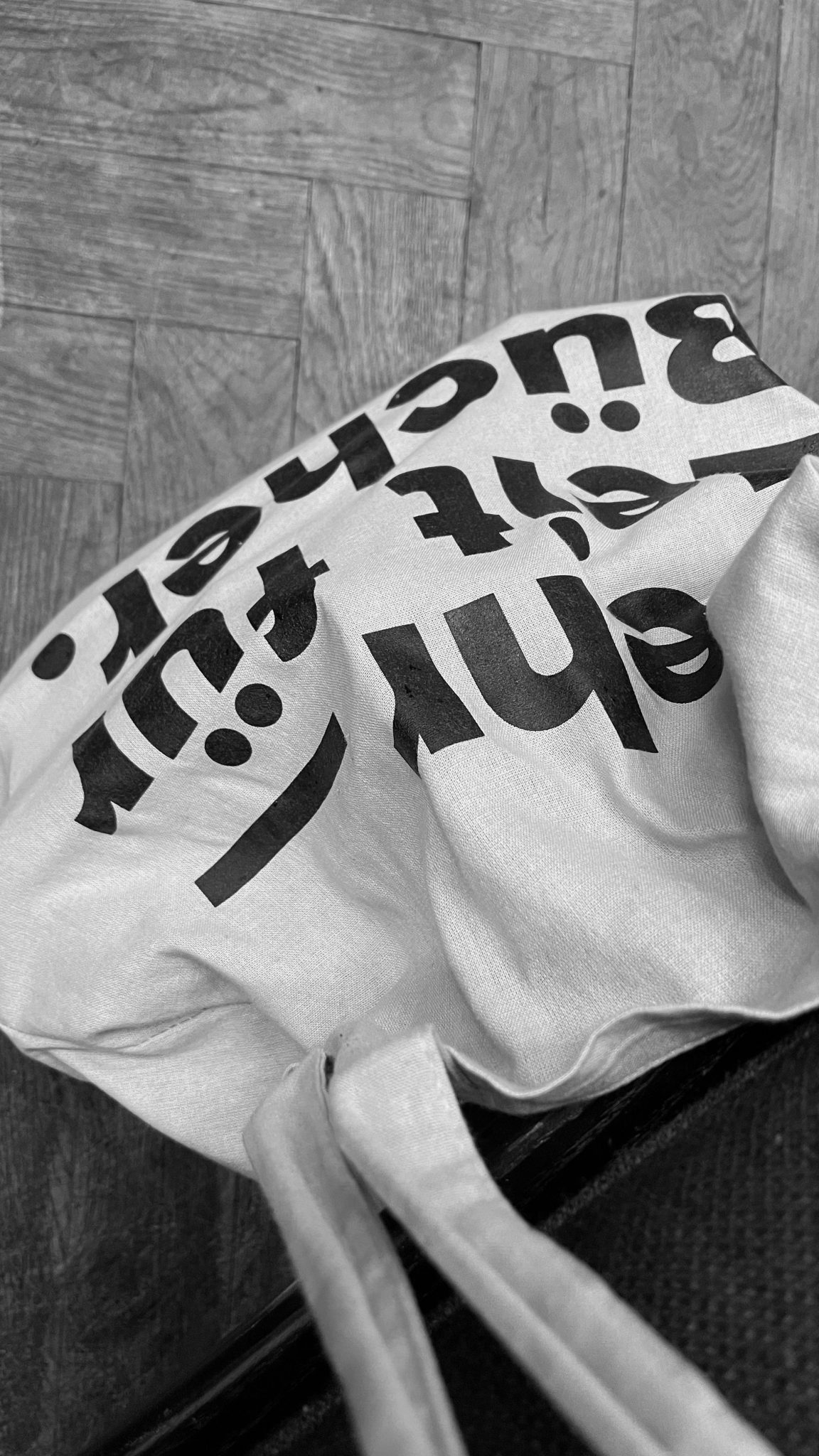 Mehr Zeit für Bücher – unser stylischer Stoffbeutel mit Motto